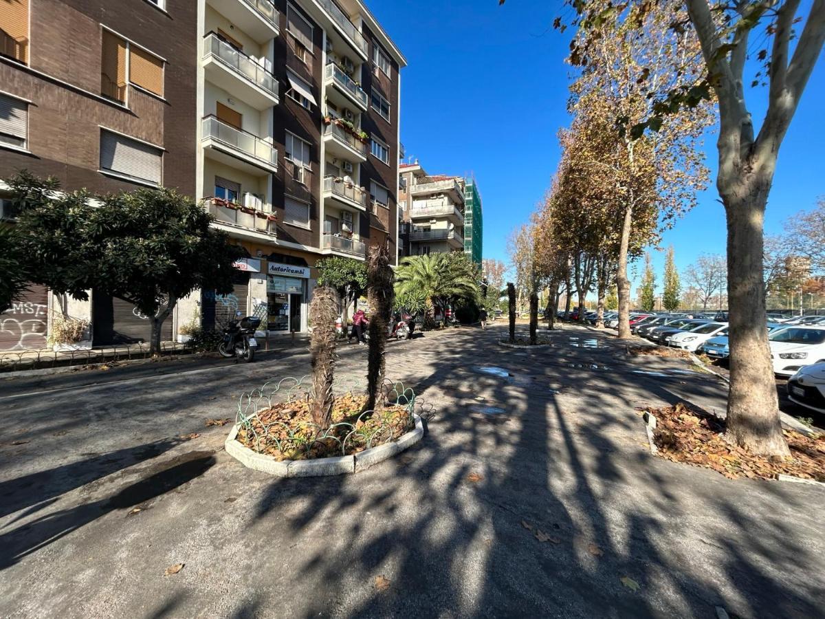 Lungotevere Bed&Bike Rome Exterior photo